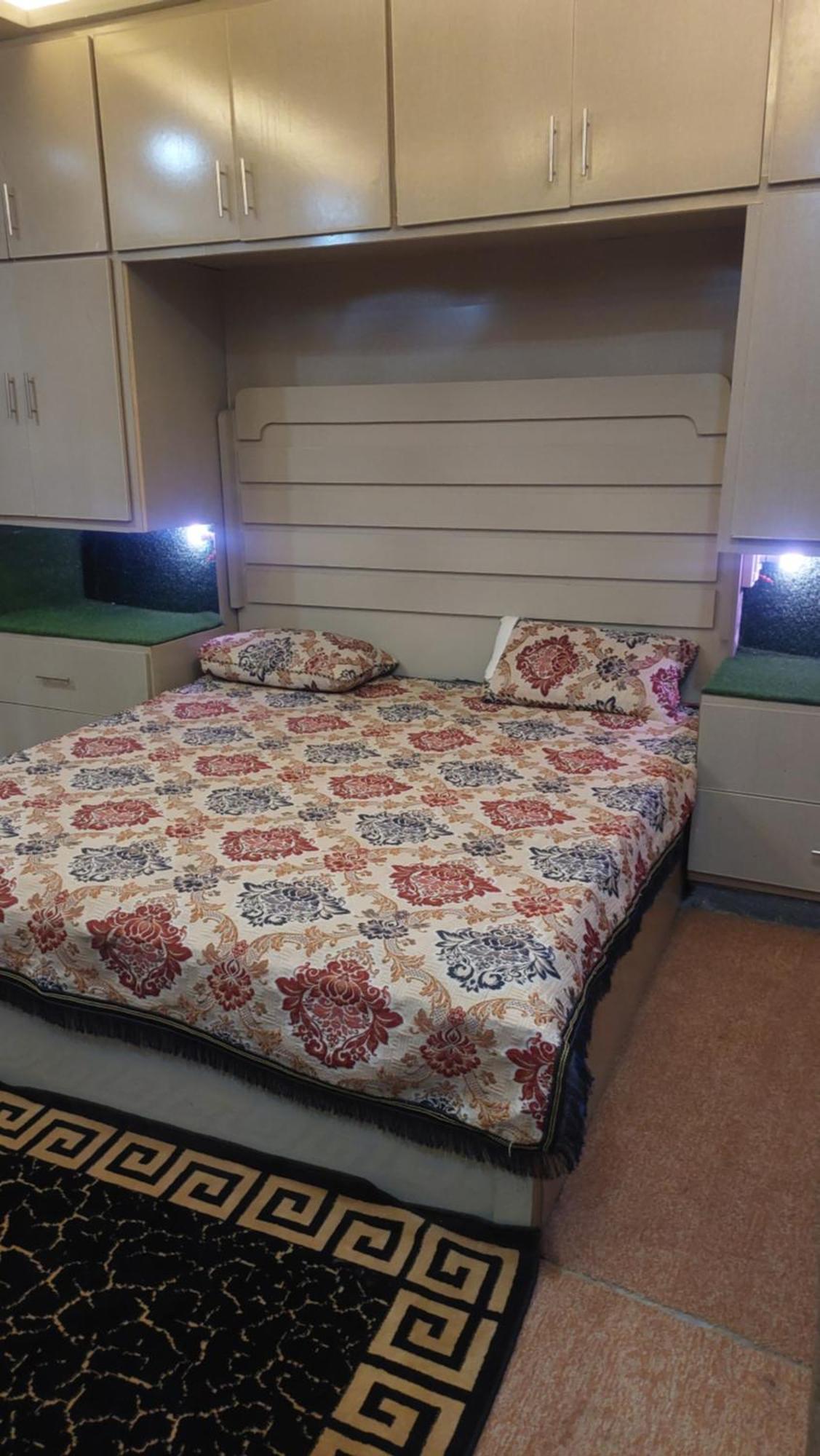 Shally Valley Guest House Rawalpindi Esterno foto